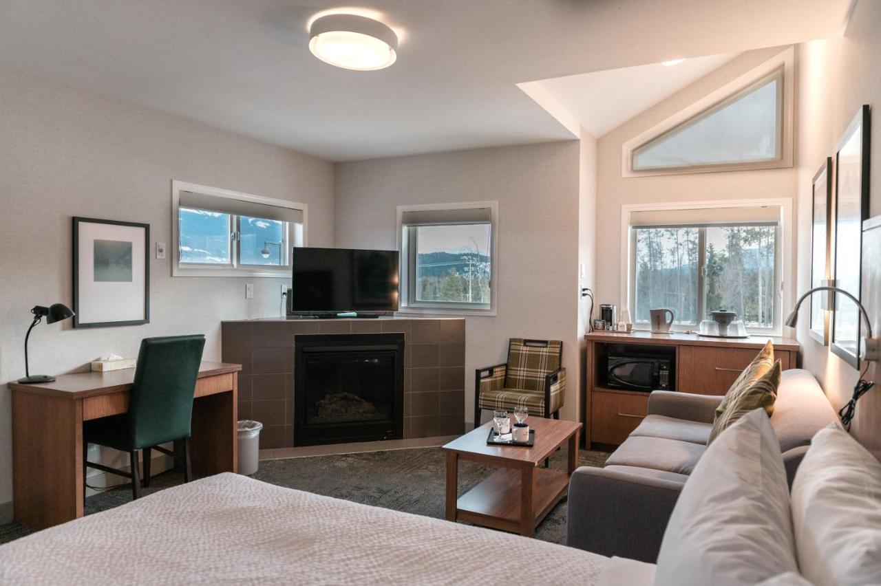ג'ספר Mount Robson Inn מראה חיצוני תמונה