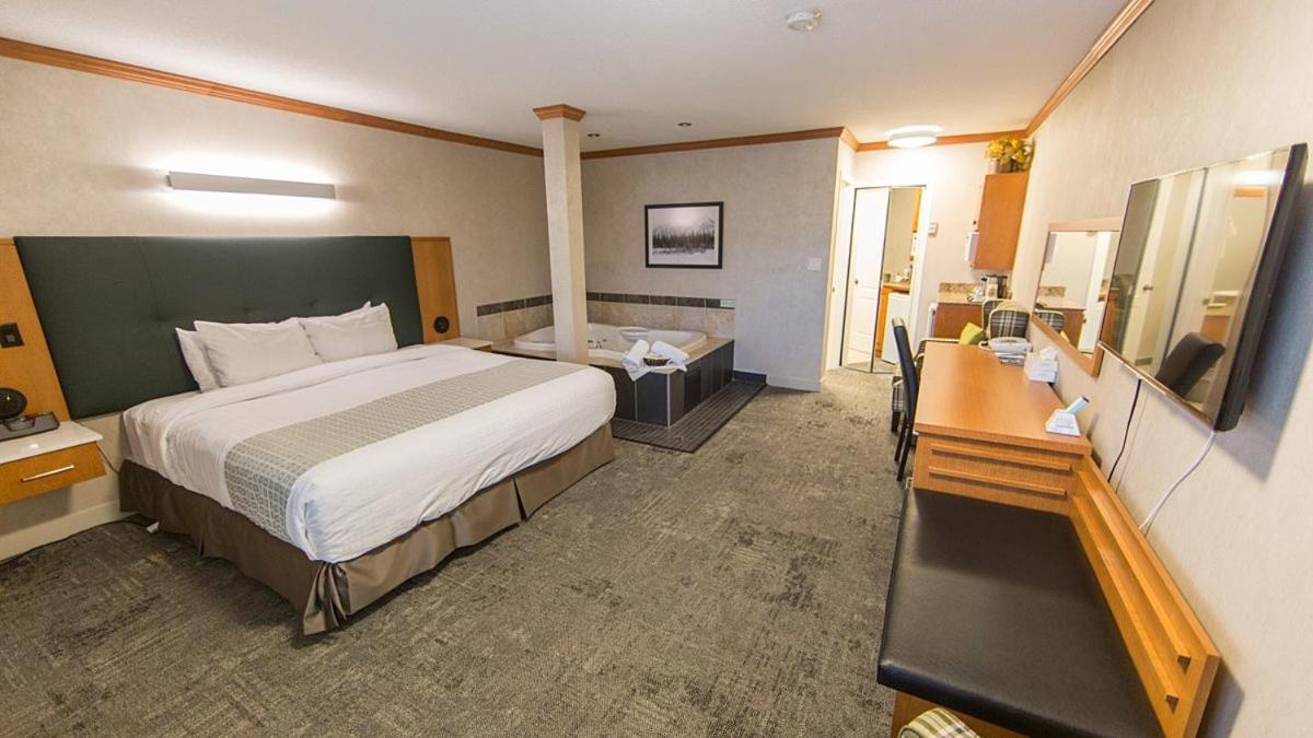 ג'ספר Mount Robson Inn חדר תמונה